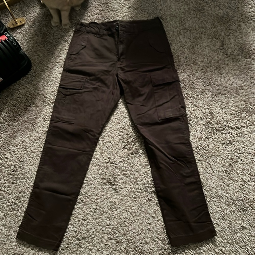 Banana Republic Tapered Fit Cargo Pants - 31x32